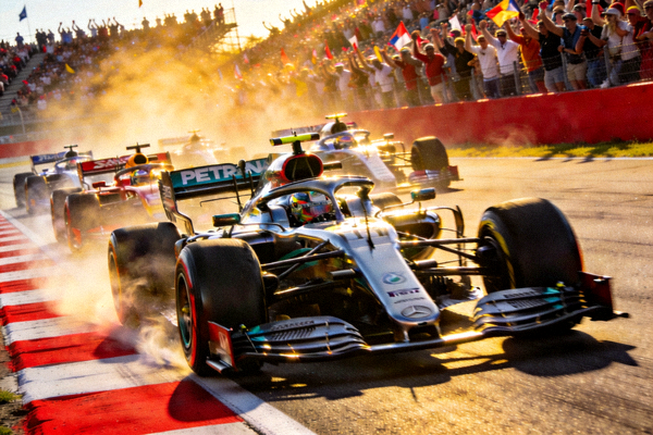 F1赛车比赛起跑线震撼场面 - 多辆赛车竞速瞬间
